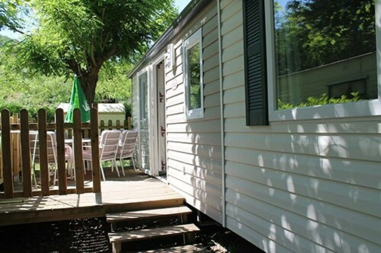 Camping De La Vallee Du Doux