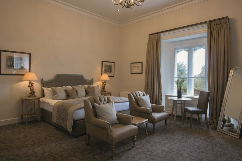 Hotel Fawsley Hall