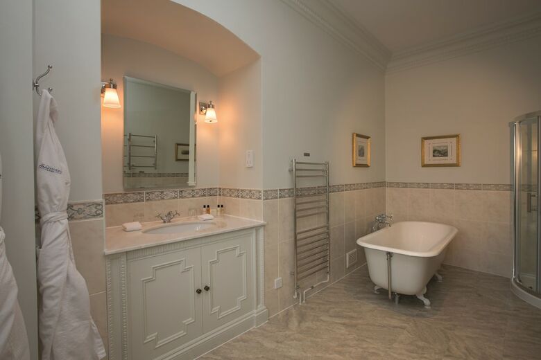 Hotel Fawsley Hall