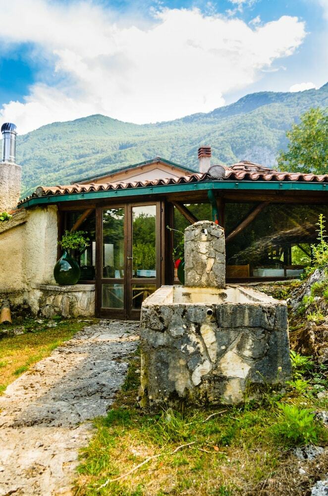 La Mandra
