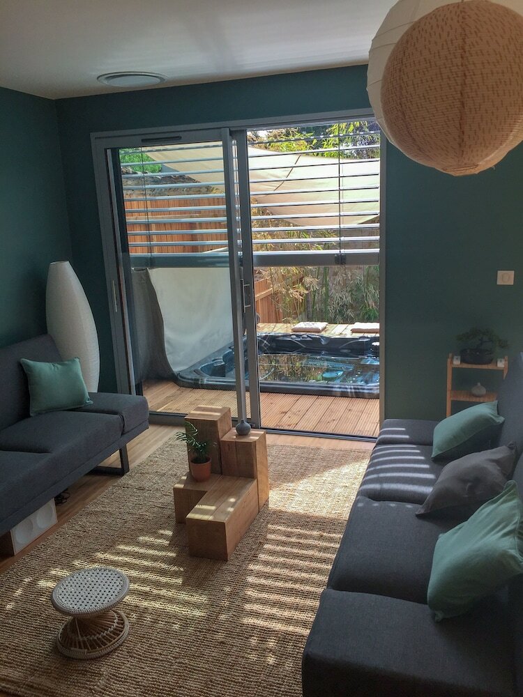 Bed & Breakfast L' Abri Spa Et Detente