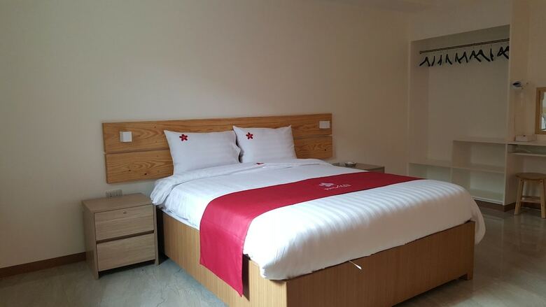Phil Oasis Hotel & Resorts