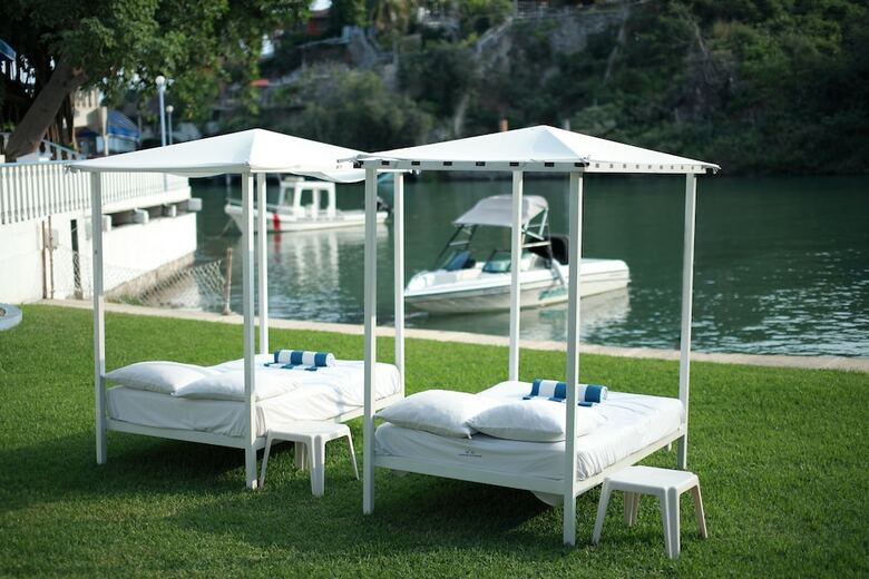 Hotel Villa Bejar Tequesquitengo