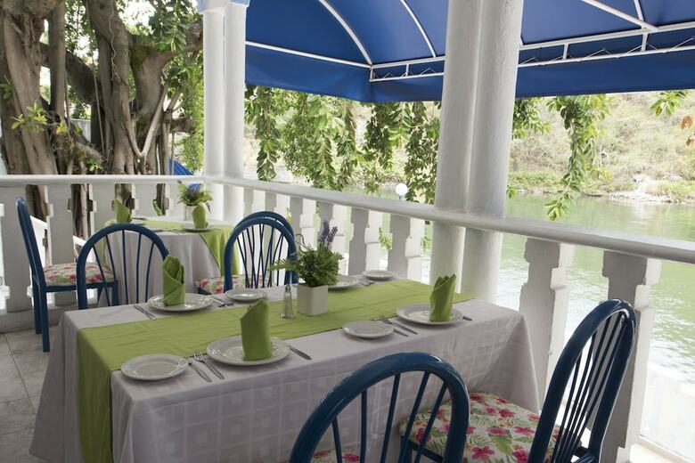 Hotel Villa Bejar Tequesquitengo