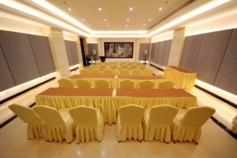 Junyu Grand Hotel