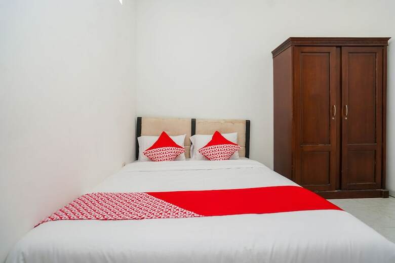 Hotel Oyo 1281 Home Stay 83