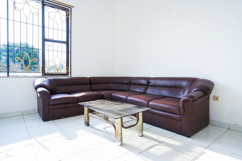 Hotel Oyo 1281 Home Stay 83