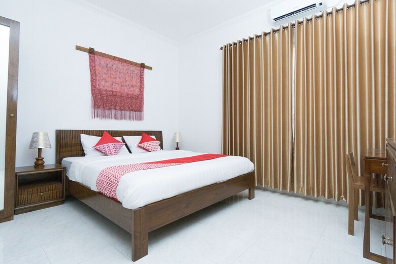 Hostal Oyo 1591 Ndalem Sidoarum Syariah