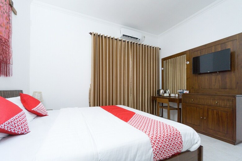 Hostal Oyo 1591 Ndalem Sidoarum Syariah