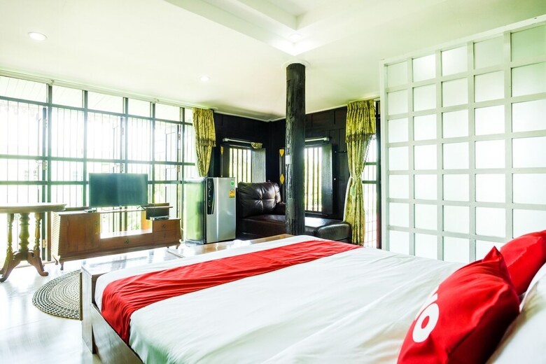 Hotel Oyo 326 Ruen Thai Mareeya