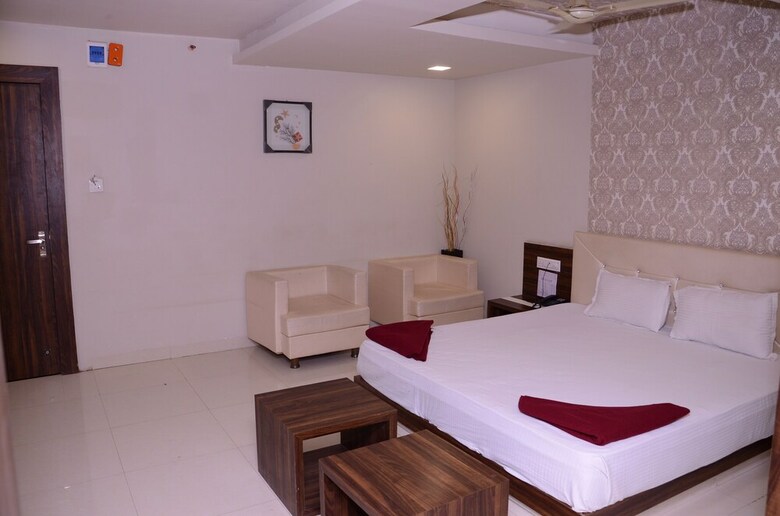 Hotel Grand Shivam