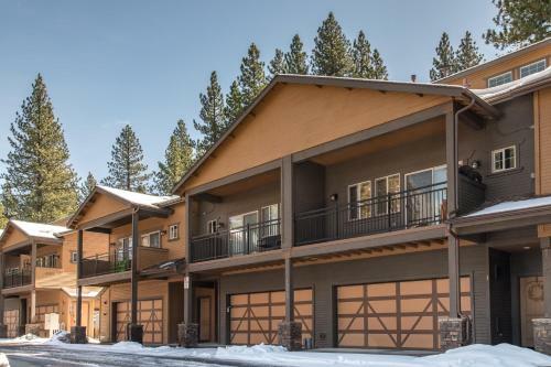 Truckee House