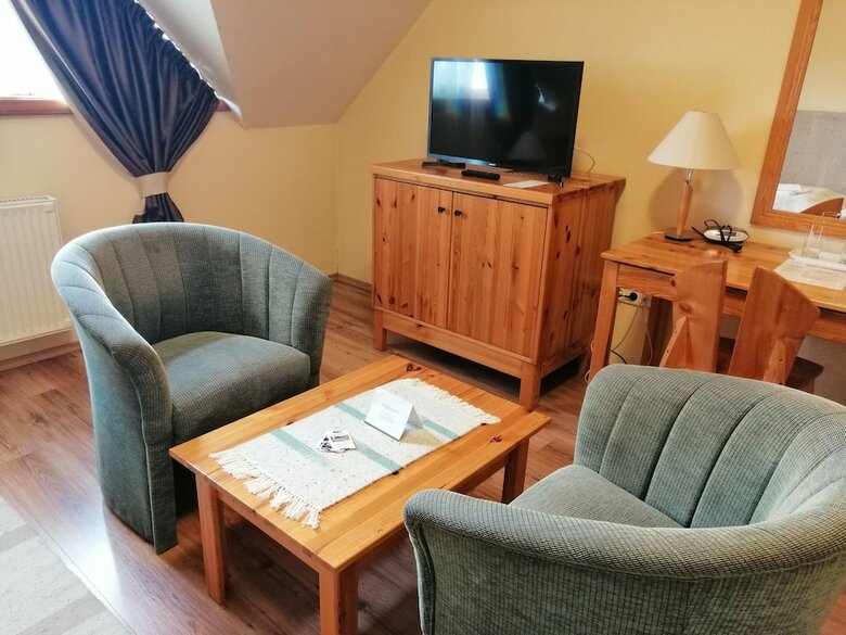 Hotel J�zsi B�csi Vend�gl?je �s Sz�llod�ja