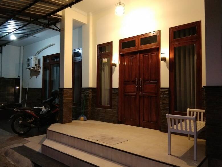 Villa Sayana Homestay