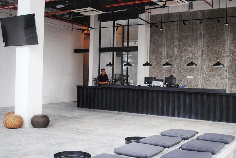 T+ Premium Hotel