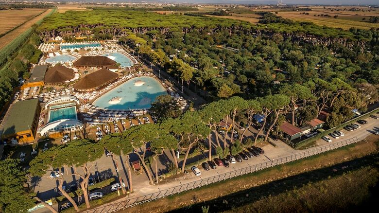 Park Albatros Village