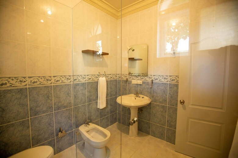 Private 6 Bedroom Villa Great For Parties
