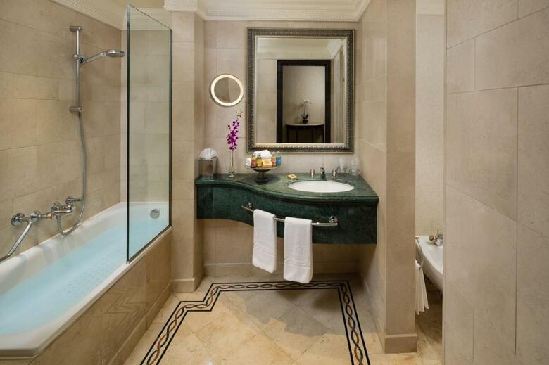 Hotel Intercontinental Phoenicia Beirut