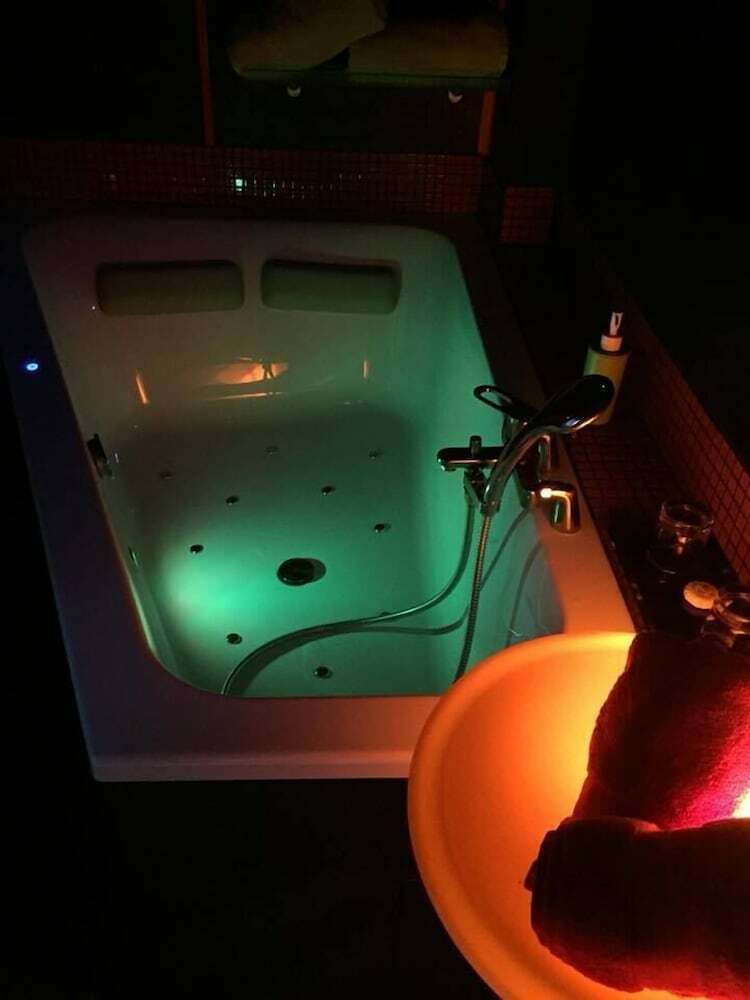 Hotel Bubble Lounge