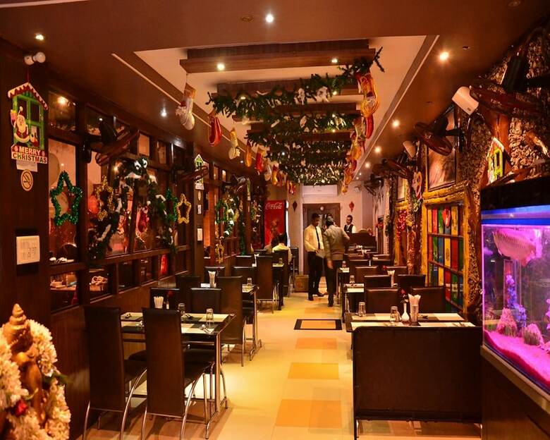 Rajnandini Hotel And Banquet