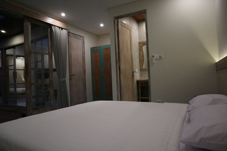 Sari Dana Villas