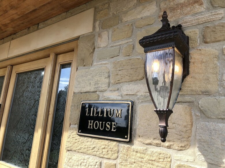 Bed & Breakfast Lillium House