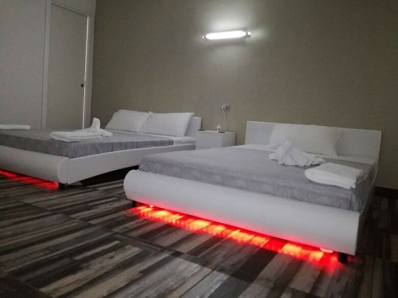 Bed & Breakfast Beb Mezzanotte