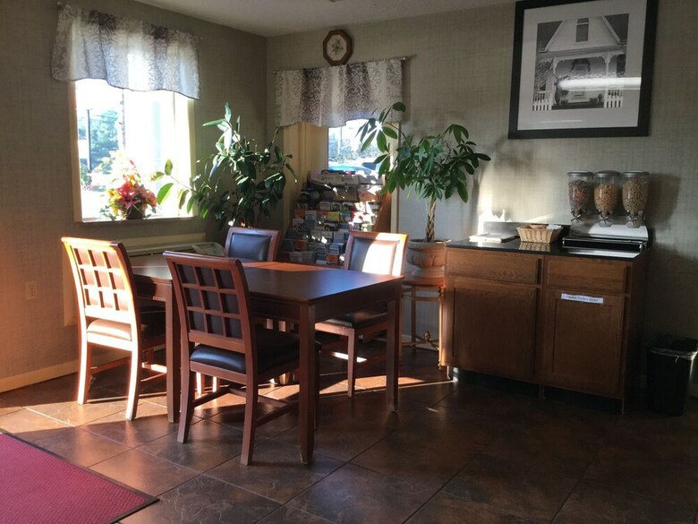 Motel Falls Inn