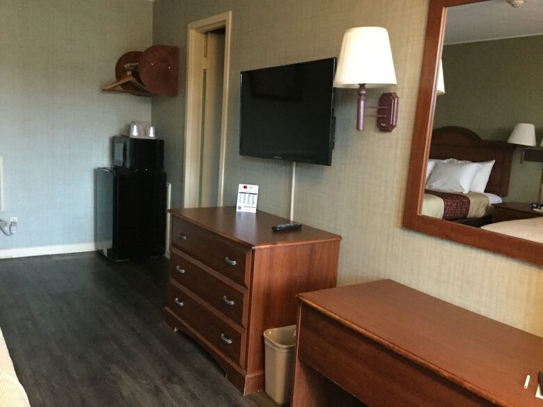Motel Falls Inn