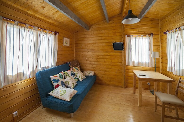 Apartamentos Caba�as de La Romedina