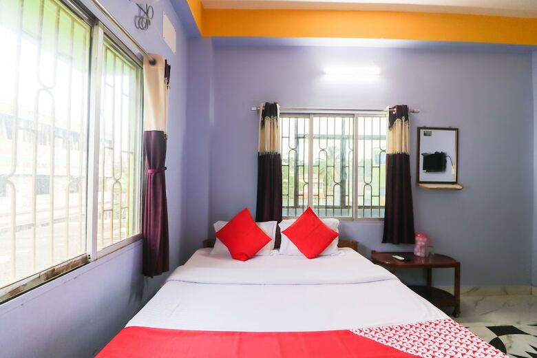 Oyo 49743 Hotel Akankha