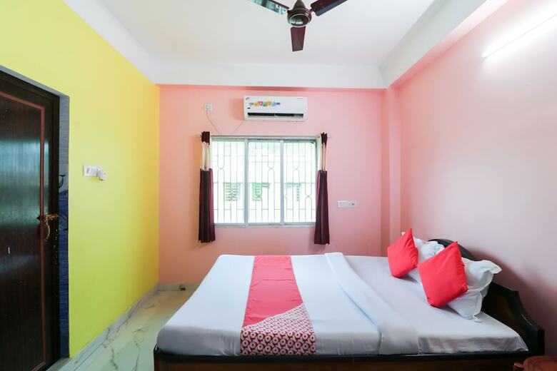Oyo 49743 Hotel Akankha