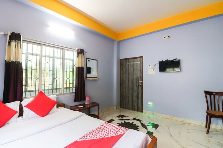 Oyo 49743 Hotel Akankha