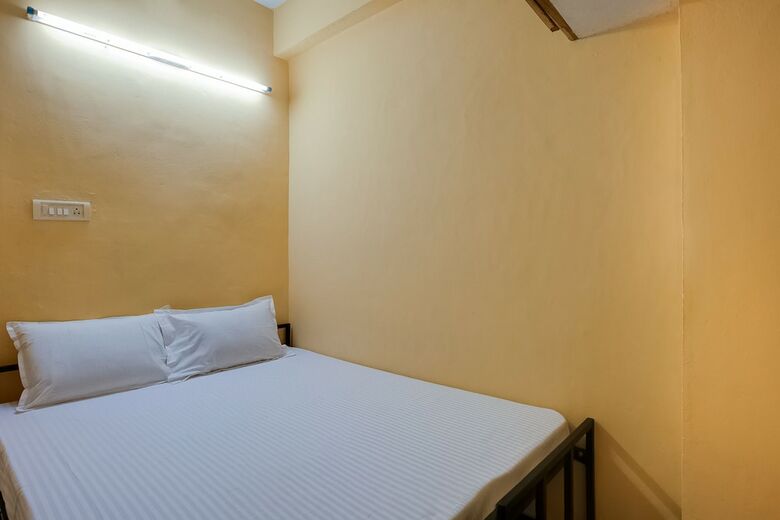Hotel Spot On 44572 Jain Residency