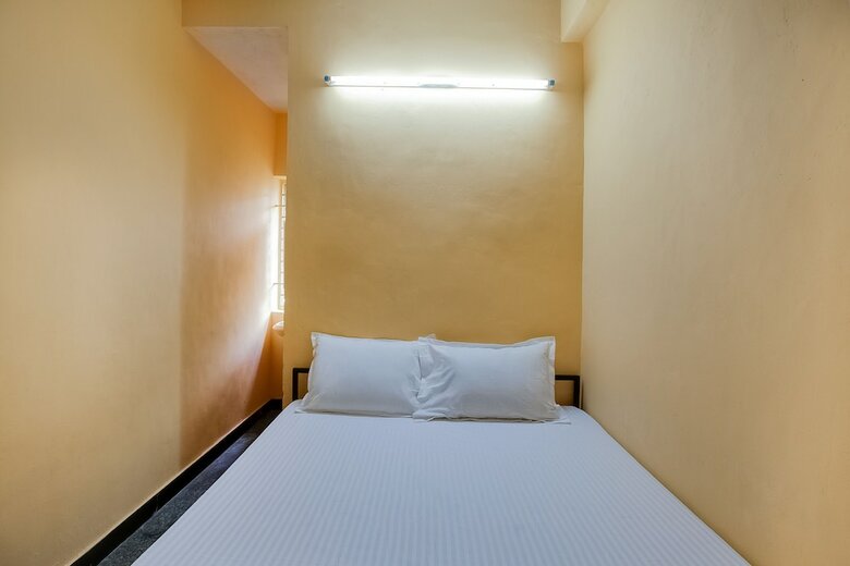 Hotel Spot On 44572 Jain Residency