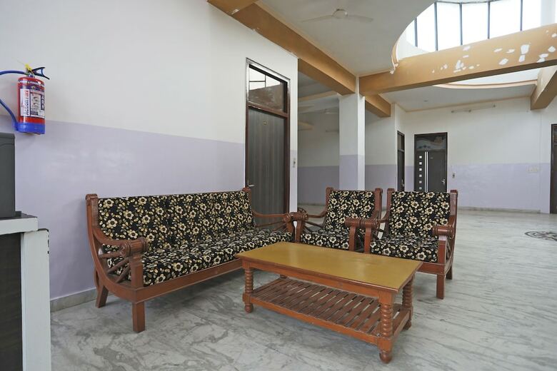 Hotel Oyo 46881 Presidency Farms