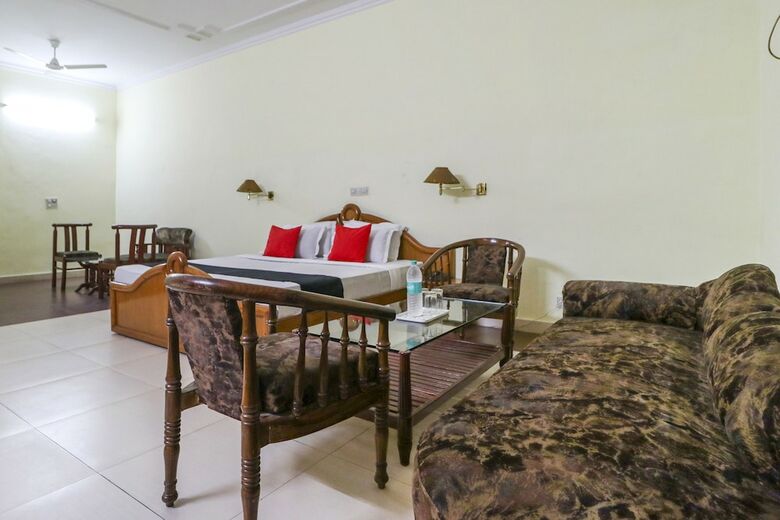 Capital O 49883 Hotel Sutlej Classic