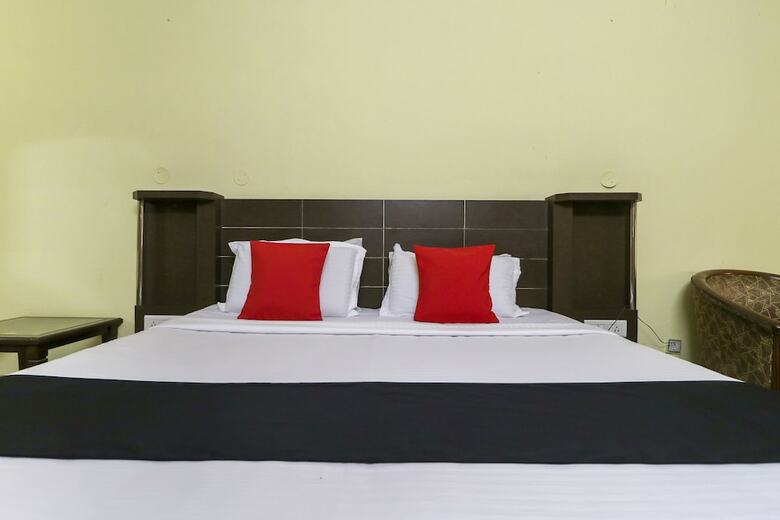 Capital O 49883 Hotel Sutlej Classic