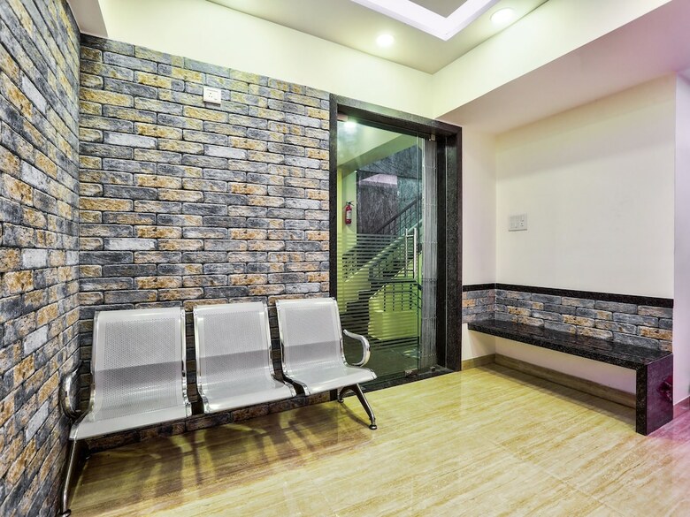 Hotel Oyo 31027 Manvaar