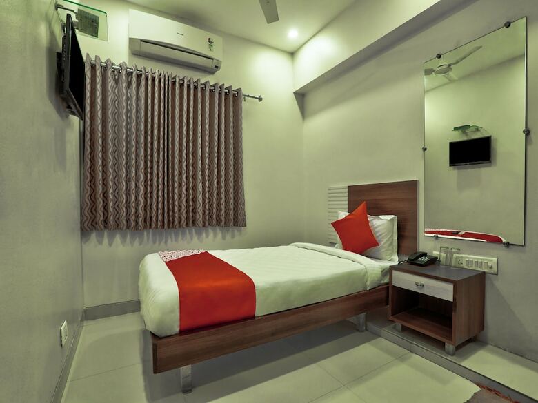 Hotel Oyo 31027 Manvaar