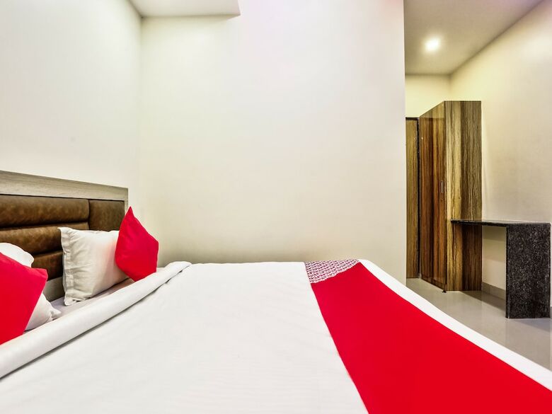 Hotel Oyo 31027 Manvaar