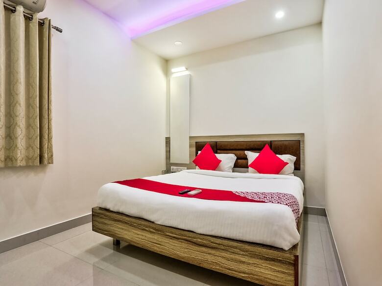 Hotel Oyo 31027 Manvaar