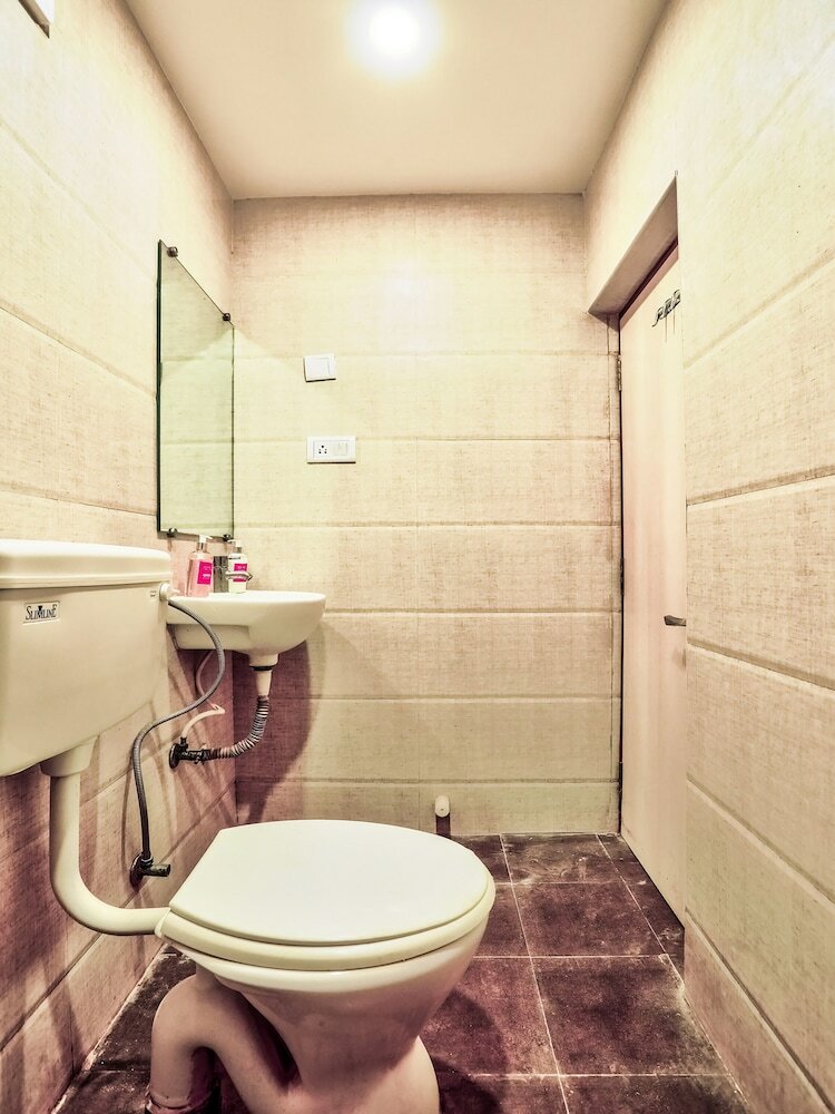 Hotel Oyo 31027 Manvaar