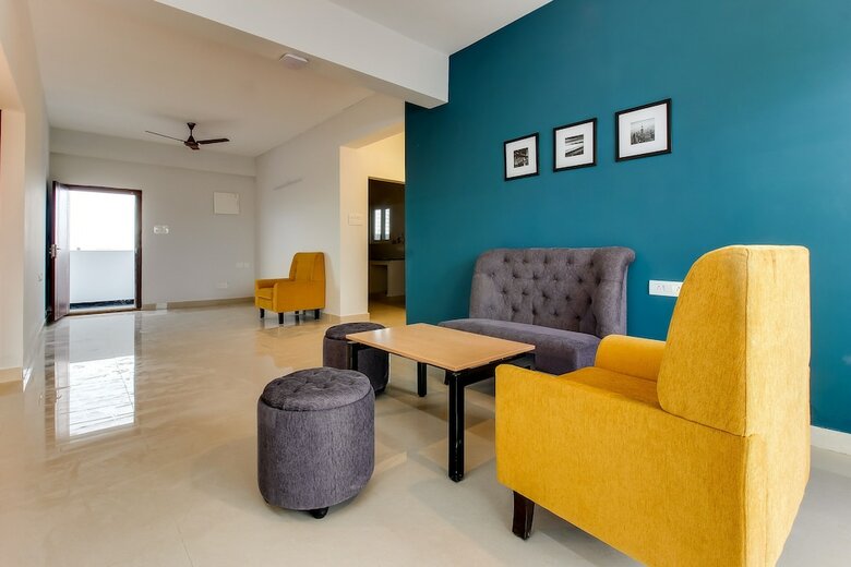 Hotel Silverkey Executive Stays 38014 Near Sanskrit School