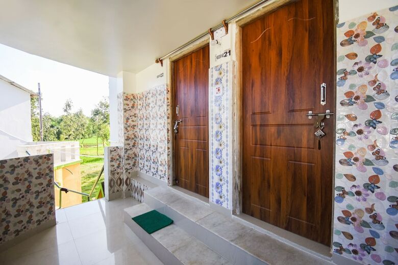 Spot On 49956 Mainak Hotel & Cottage