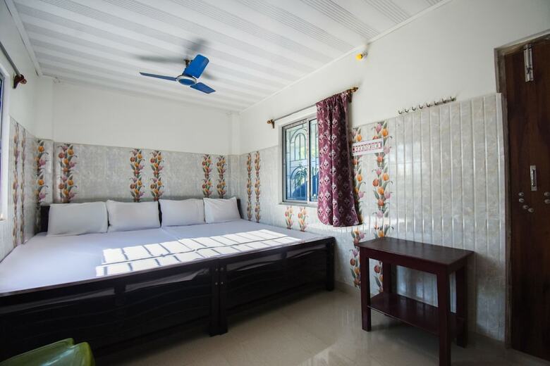 Spot On 49956 Mainak Hotel & Cottage