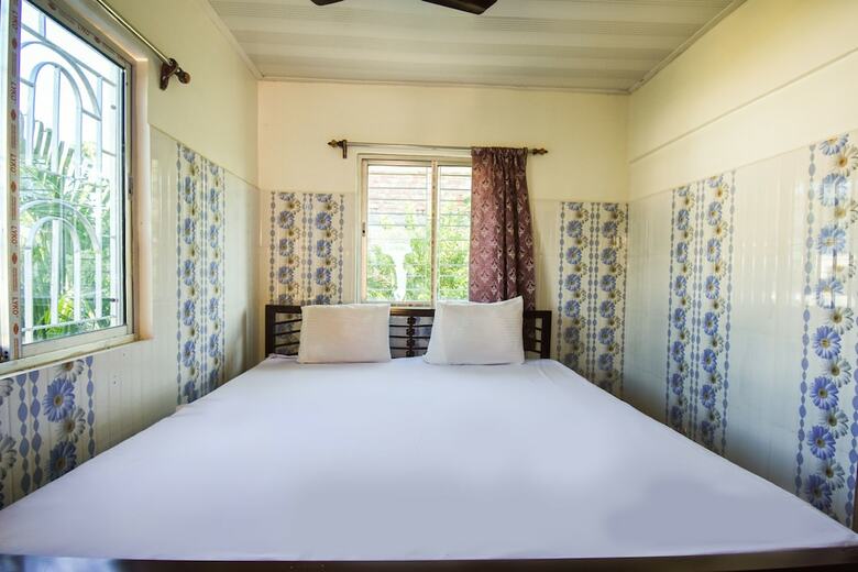 Spot On 49956 Mainak Hotel & Cottage