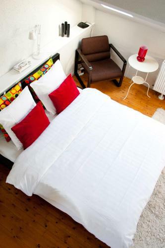 B&B Lodgingat8