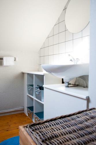 B&B Lodgingat8