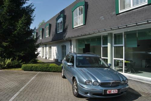 Greenpark Hotel